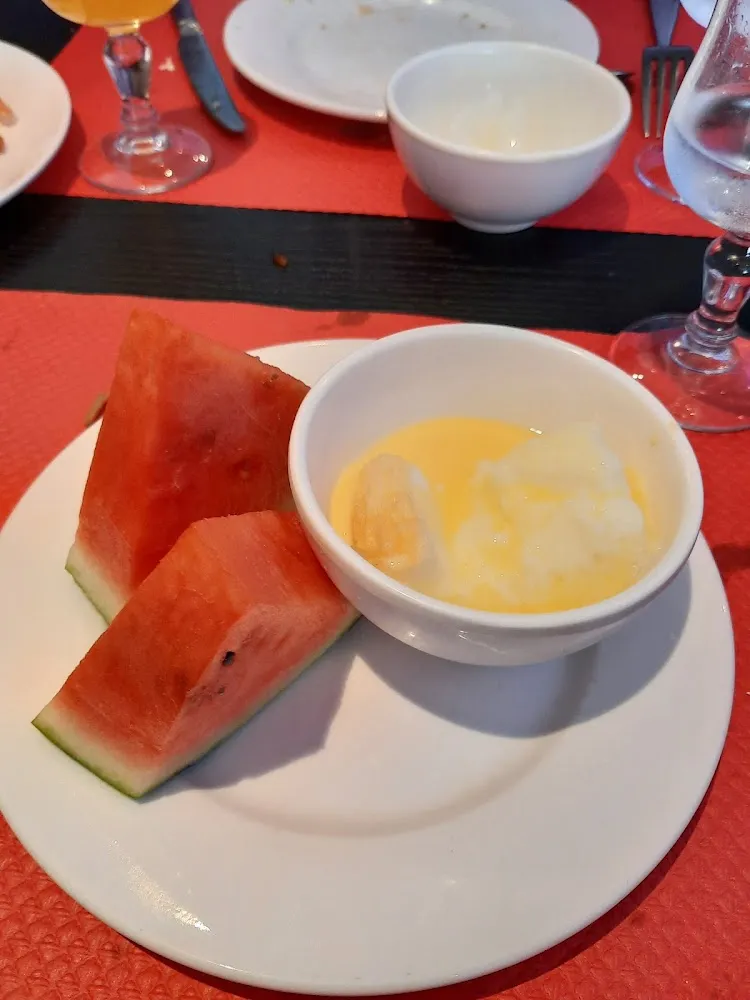 Pastèque Et Île Flotante